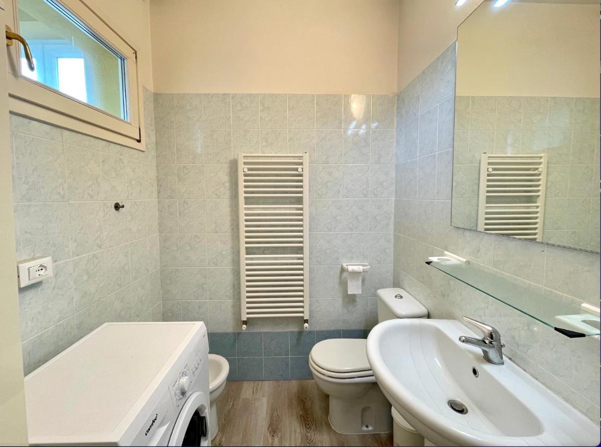 Appartamento Olimpo Carraro Immobiliare Jesolo - Family Apartments Bagian luar foto